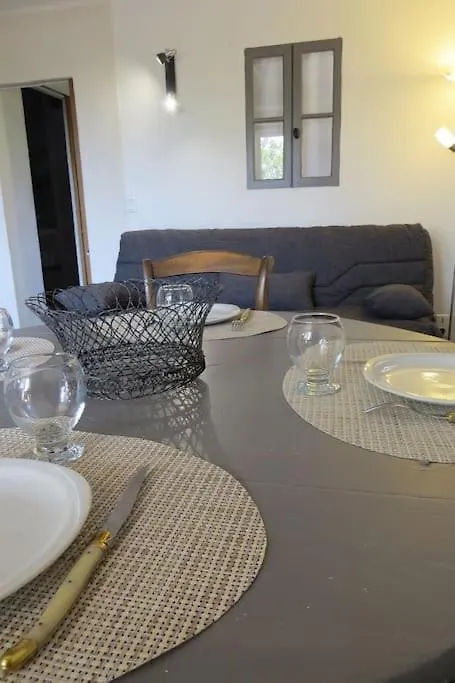 Holiday home Les Tarraiettes Au Pied Du Luberon Villa Lourmarin